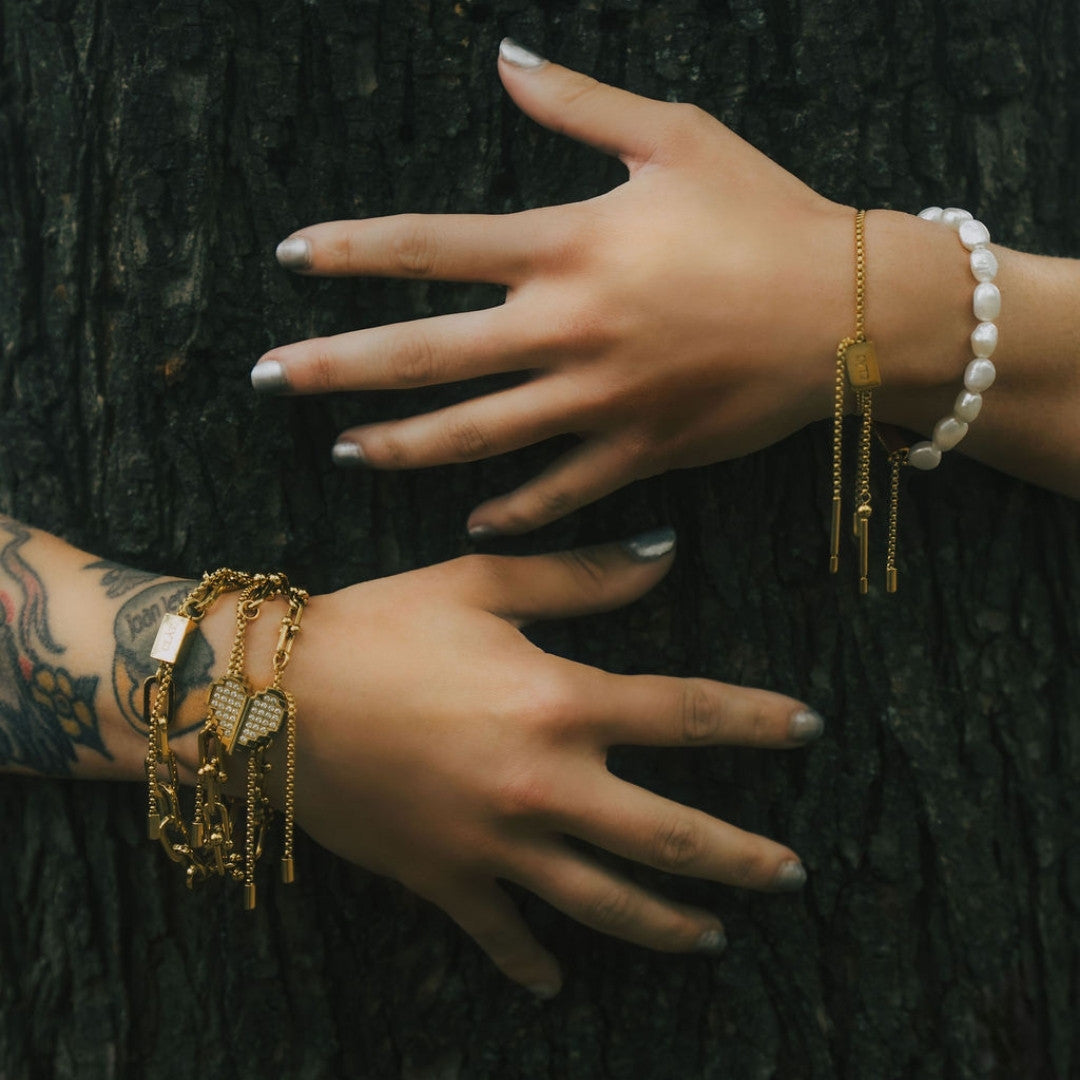 #color_Gold