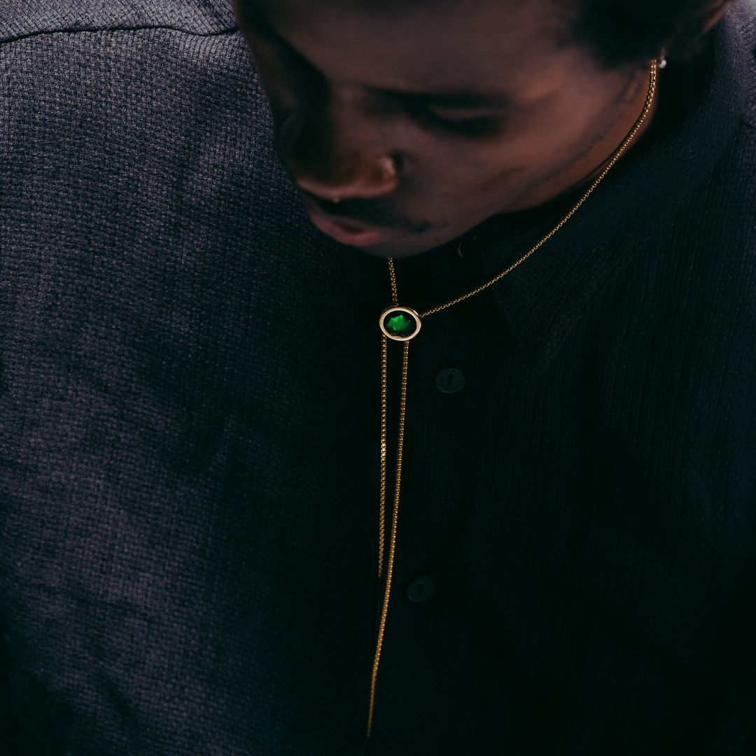 Box Chain Emerald Bolo Necktie