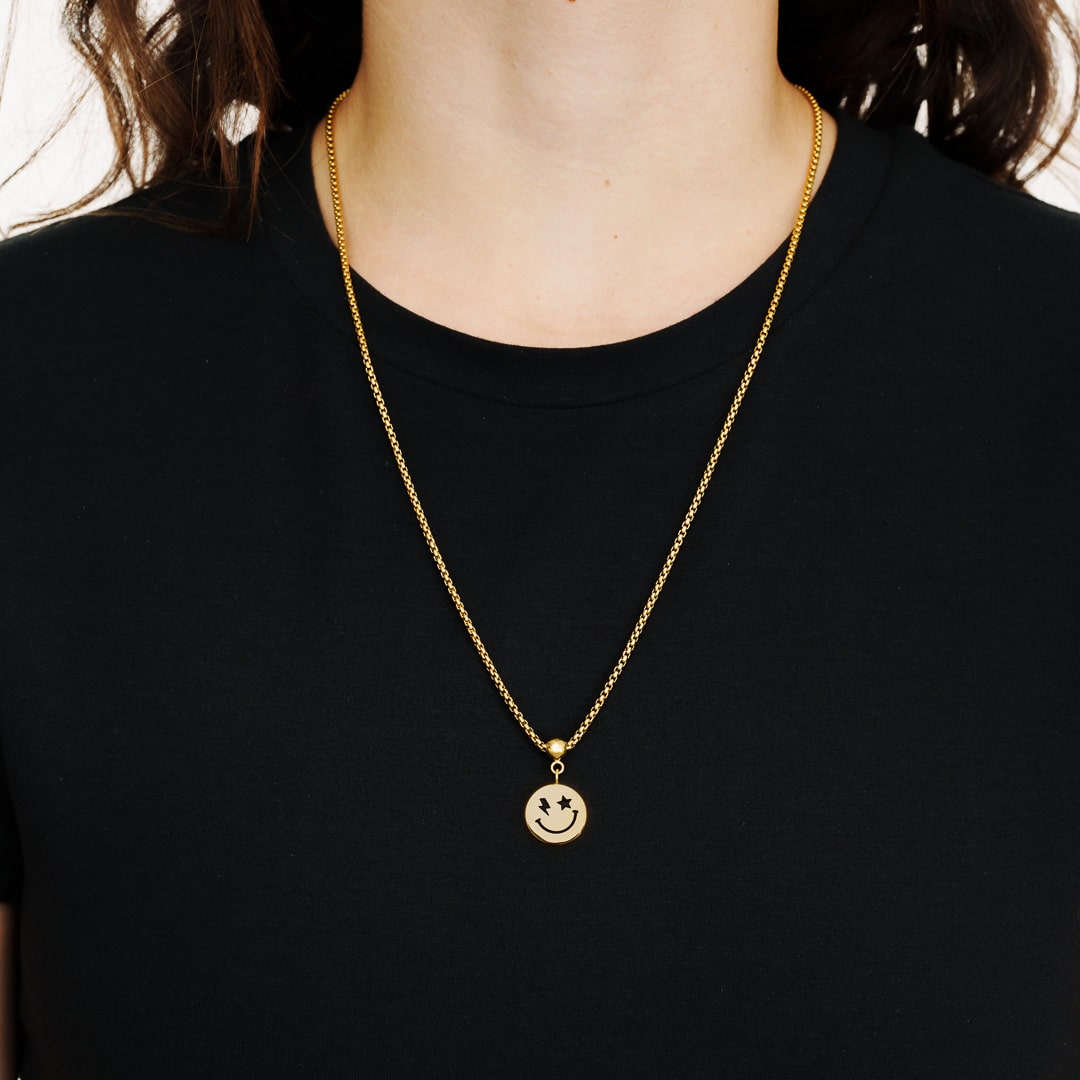 Box Chain Smiley Face Necklace