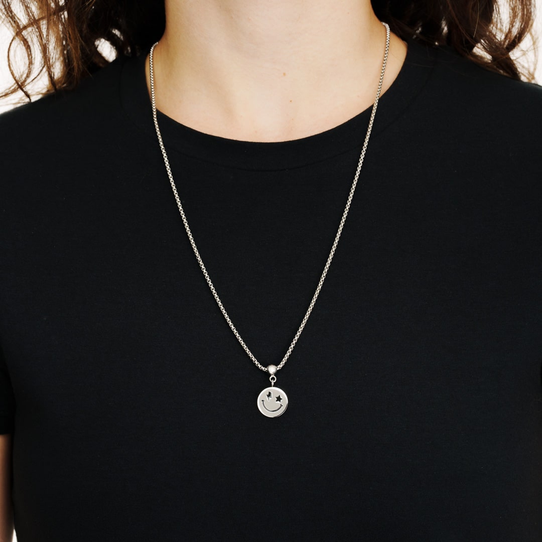 Box Chain Smiley Face Necklace