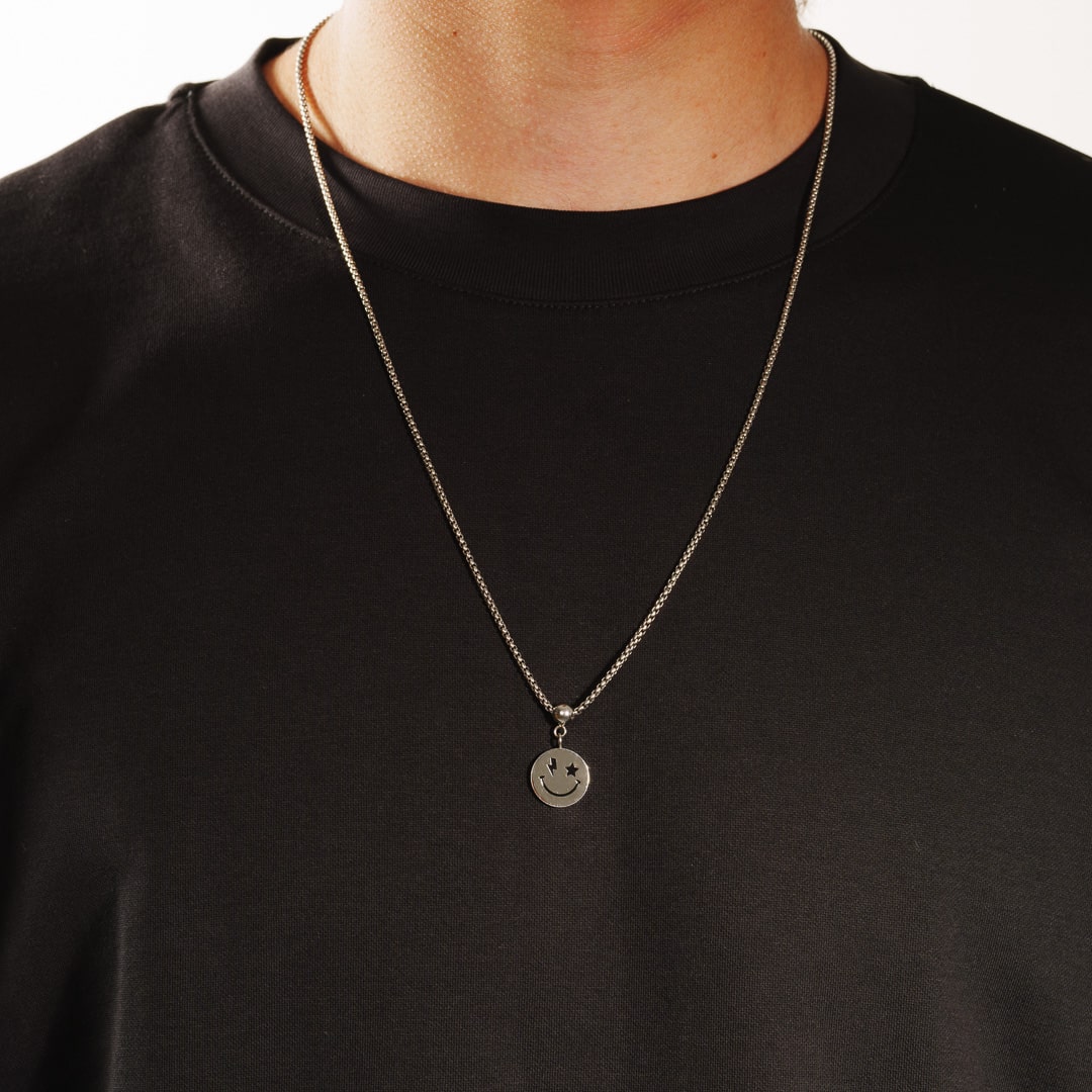 Box Chain Smiley Face Necklace