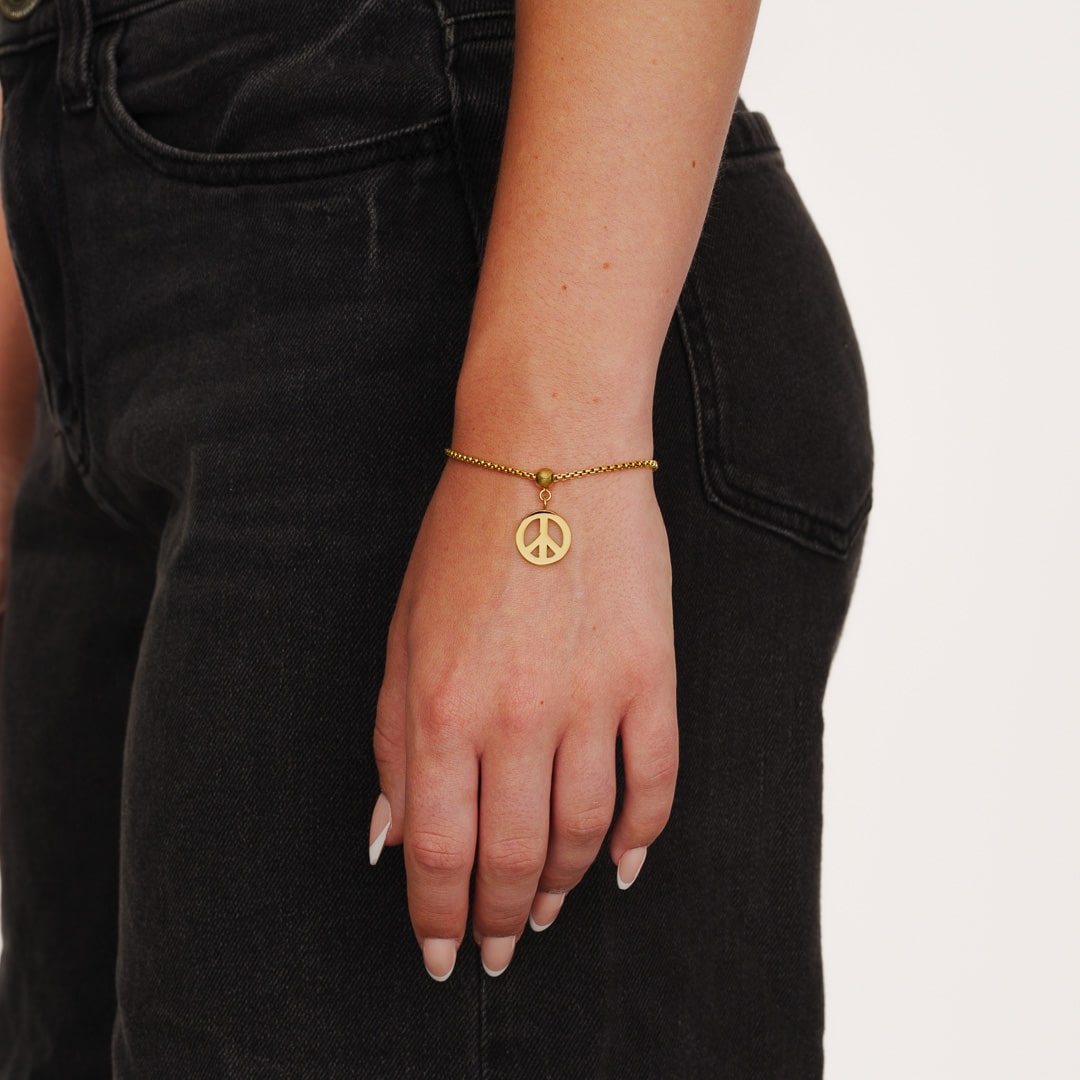 Box Chain Peace Bracelet