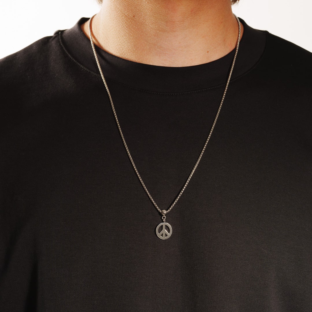 Box Chain Peace Necklace